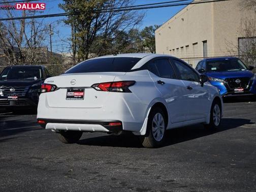 2025 Nissan Versa 1.6 S