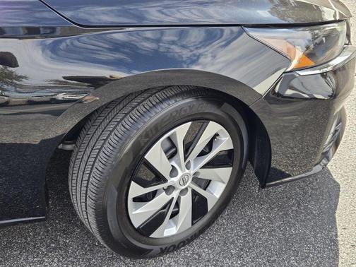 2025 Nissan Altima S