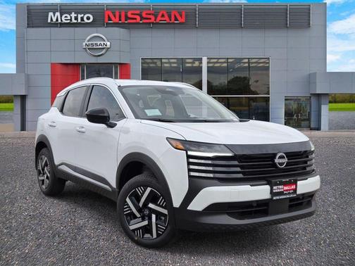 Fresh Powder 2026 Nissan Kicks SV