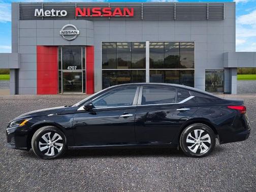 2025 Nissan Altima S