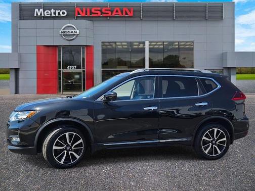 2020 Nissan Rogue SL