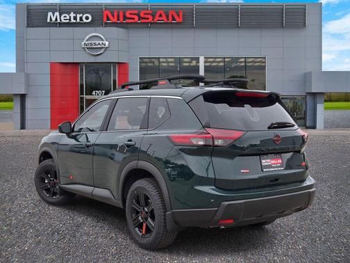 Obsidian Green 2026 Nissan Rogue Rock Creek