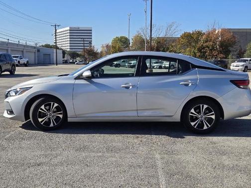 2022 Nissan Sentra SV