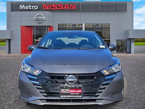 2023 Nissan Versa 1.6 SV