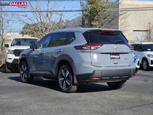 2025 Nissan Rogue SL