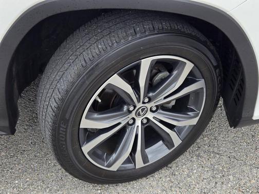 White Pearl 2022 Lexus RX 350L Base