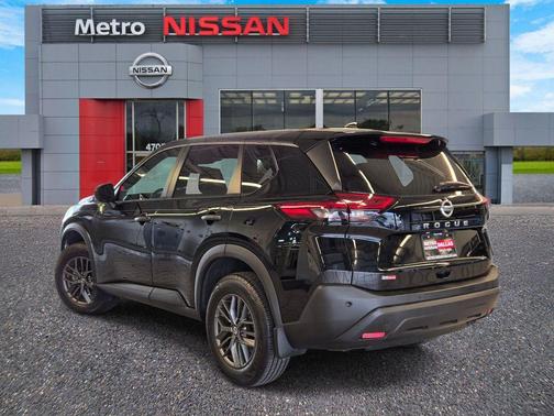 Black 2021 Nissan Rogue S