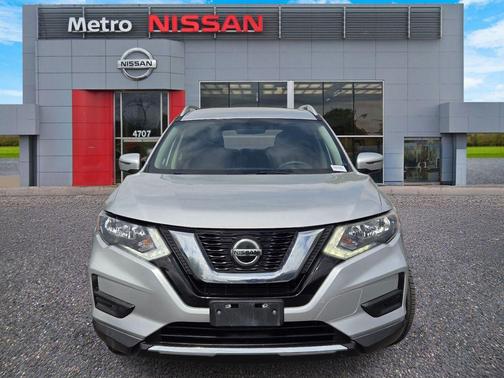 Brilliant Silver 2018 Nissan Rogue SV