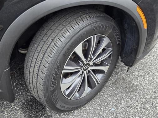 Mineral Black 2023 INFINITI QX60 Pure