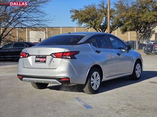 2025 Nissan Versa 1.6 S