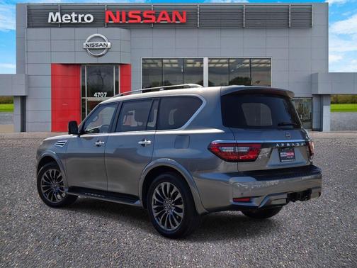 2023 Nissan Armada Platinum