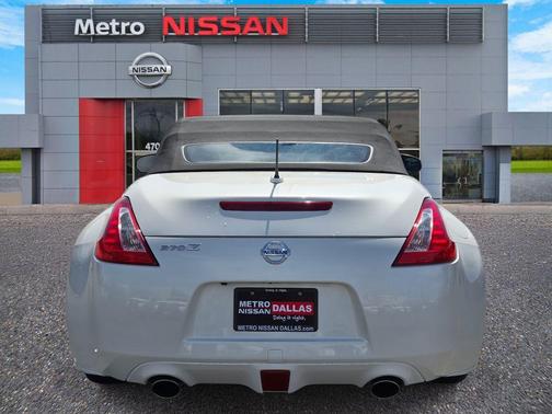 2016 Nissan 370Z Touring