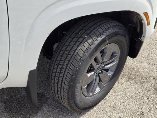 Glacier White 2026 Nissan Frontier SV