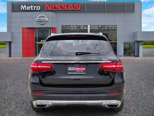 2018 Mercedes-Benz GLC 300 Base