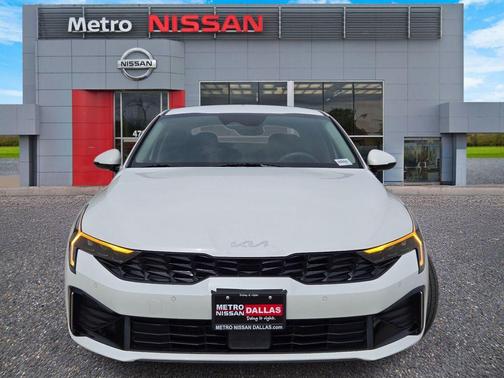 Snow White Pearl 2025 Kia K5 LXS