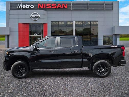 Black 2021 Chevrolet Silverado 1500 LT Trail Boss