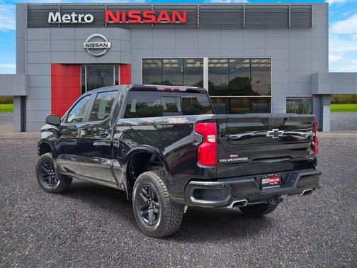 Black 2021 Chevrolet Silverado 1500 LT Trail Boss
