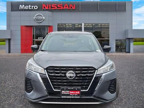 2023 Nissan Kicks S