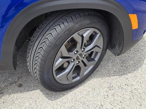Neptune Blue 2024 Kia Seltos S