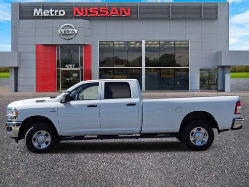 2023 RAM 3500 Tradesman