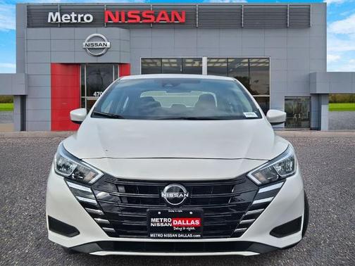 2024 Nissan Versa 1.6 SV