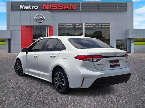 Ice 2024 Toyota Corolla LE