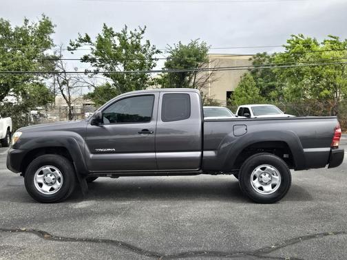 Magnetic Gray Metallic 2015 Toyota Tacoma PreRunner