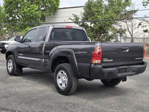 Magnetic Gray Metallic 2015 Toyota Tacoma PreRunner