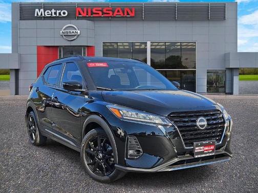 2023 Nissan Kicks SR