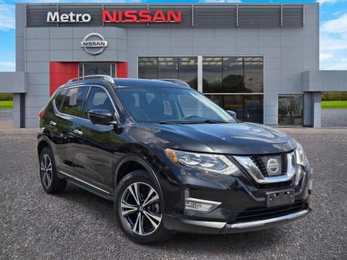 Magnetic Black 2017 Nissan Rogue SL