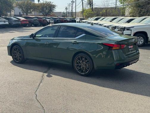Green 2026 Nissan Altima 2.5 SR