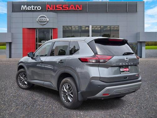 Gun Metallic 2023 Nissan Rogue S