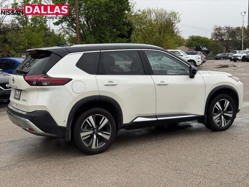 2022 Nissan Rogue Platinum