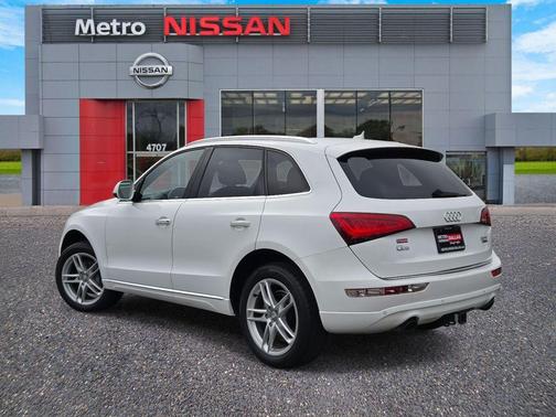 2017 Audi Q5 2.0T Premium Plus