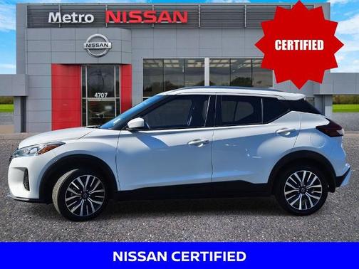 2022 Nissan Kicks SV