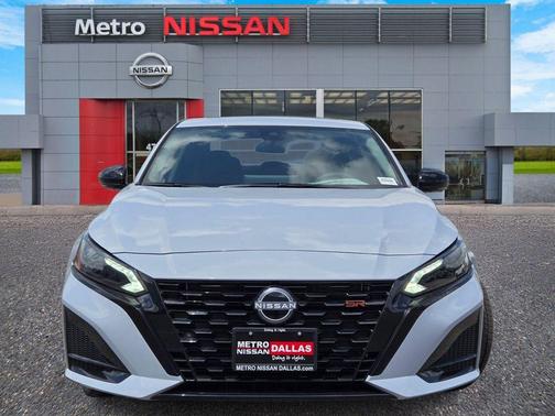 Gray Sky Pearl 2026 Nissan Altima 2.5 SR