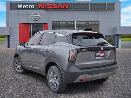 Gun Metallic 2026 Nissan Kicks S