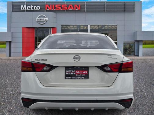 2025 Nissan Altima S