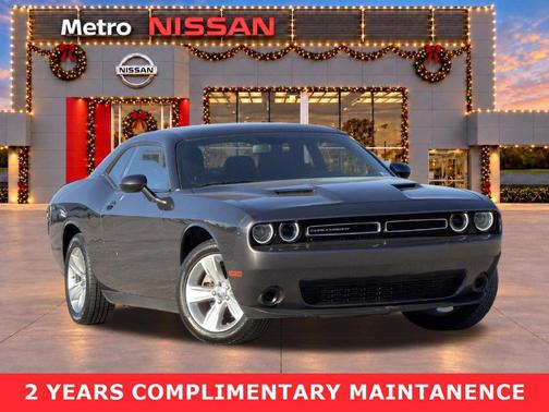 Granite Pearlcoat 2023 Dodge Challenger SXT