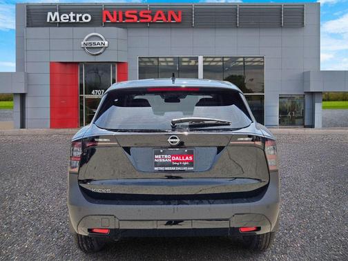 2026 Nissan Kicks S
