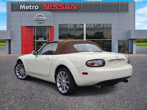 Marble White 2006 Mazda MX-5 Miata Grand Touring