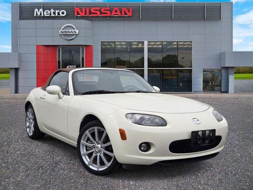 Marble White 2006 Mazda MX-5 Miata Grand Touring