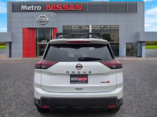 Everest White P 2026 Nissan Rogue Rock Creek