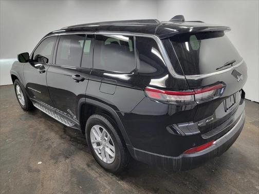 2021 Jeep Grand Cherokee L Laredo 4x4