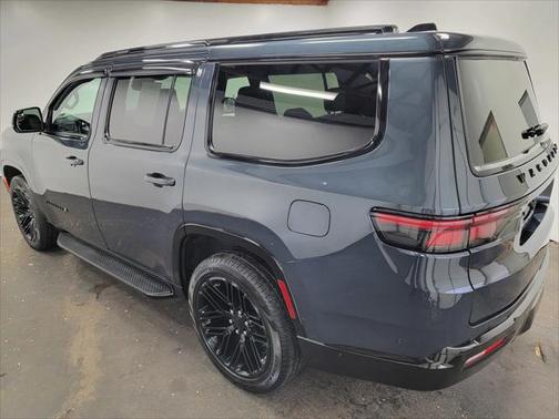 2024 Jeep Wagoneer Series II Carbide 4x4