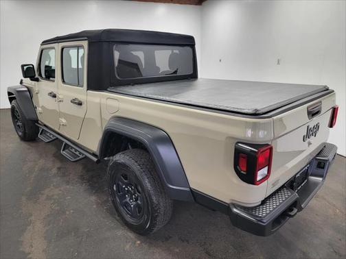 2020 Jeep Gladiator Sport 4X4
