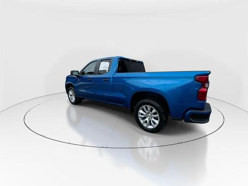 Glacier Blue Metallic 2022 Chevrolet Silverado 1500 Custom