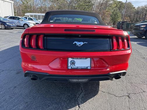 2022 Ford Mustang EcoBoost Premium