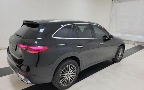 2024 Mercedes-Benz GLC 300 Base