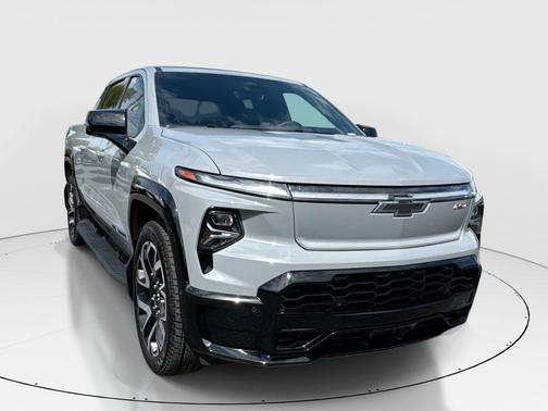 Slate Gray Metallic 2025 Chevrolet Silverado EV RST